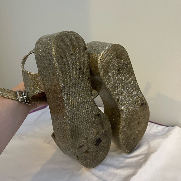 Melissa Mar platform sandals in GOLD - Picture 4 of 5